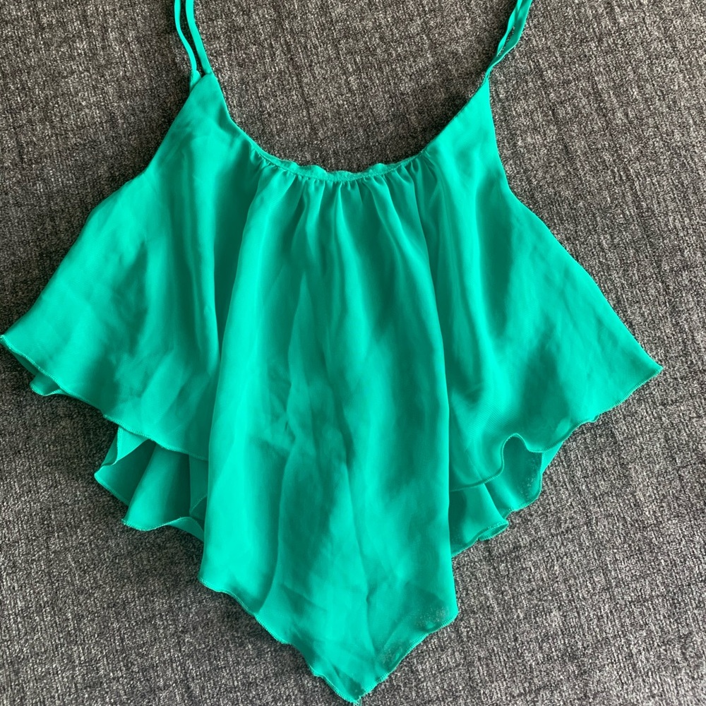 Flowy crop top